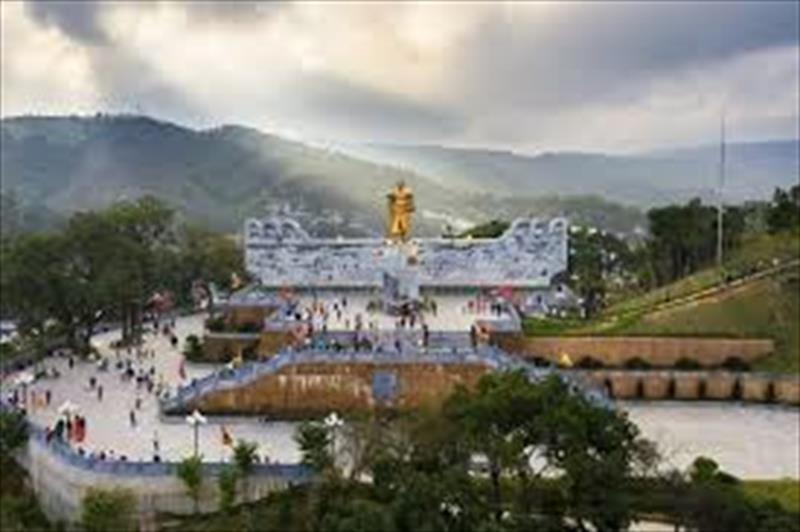  The Ha Temple in Ha Long