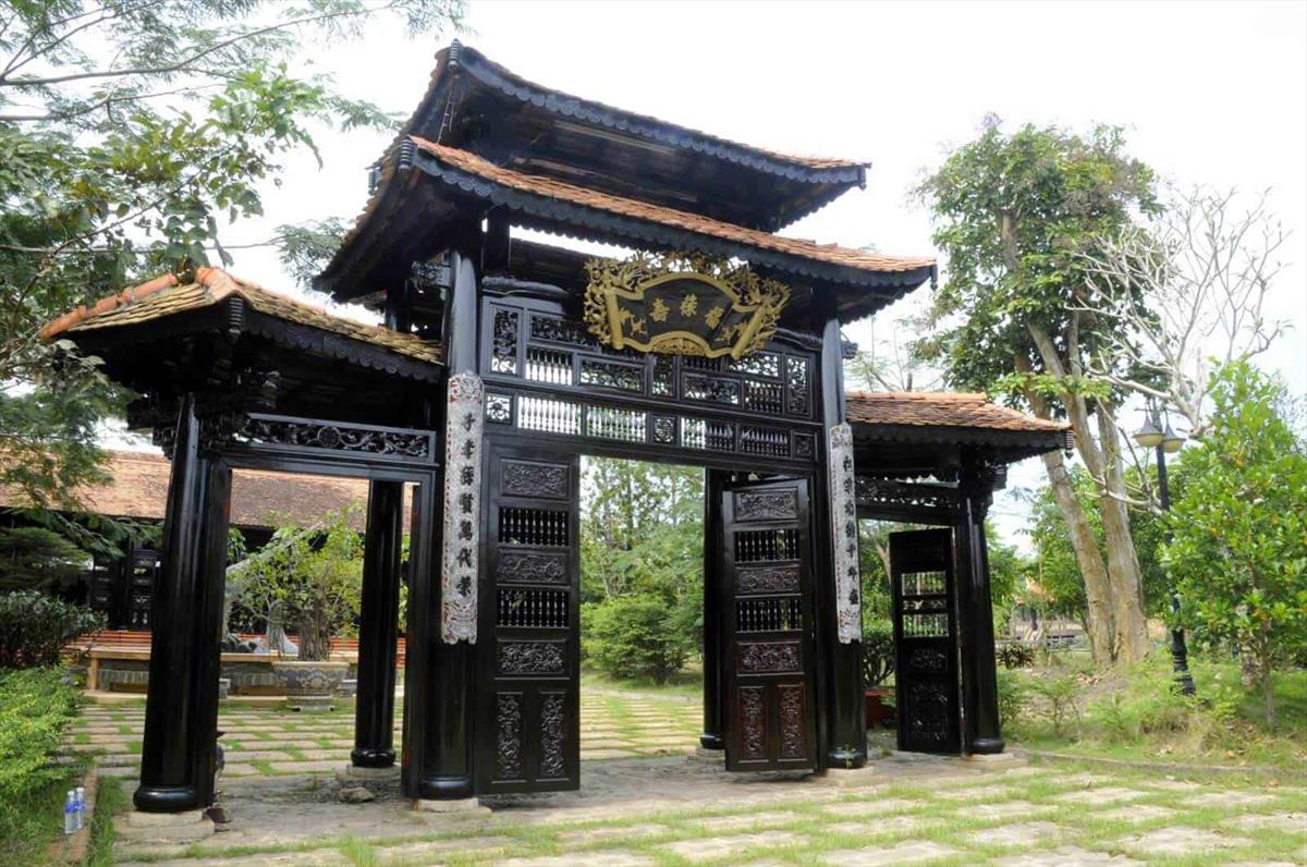  Binh Ta Archaeological Site
