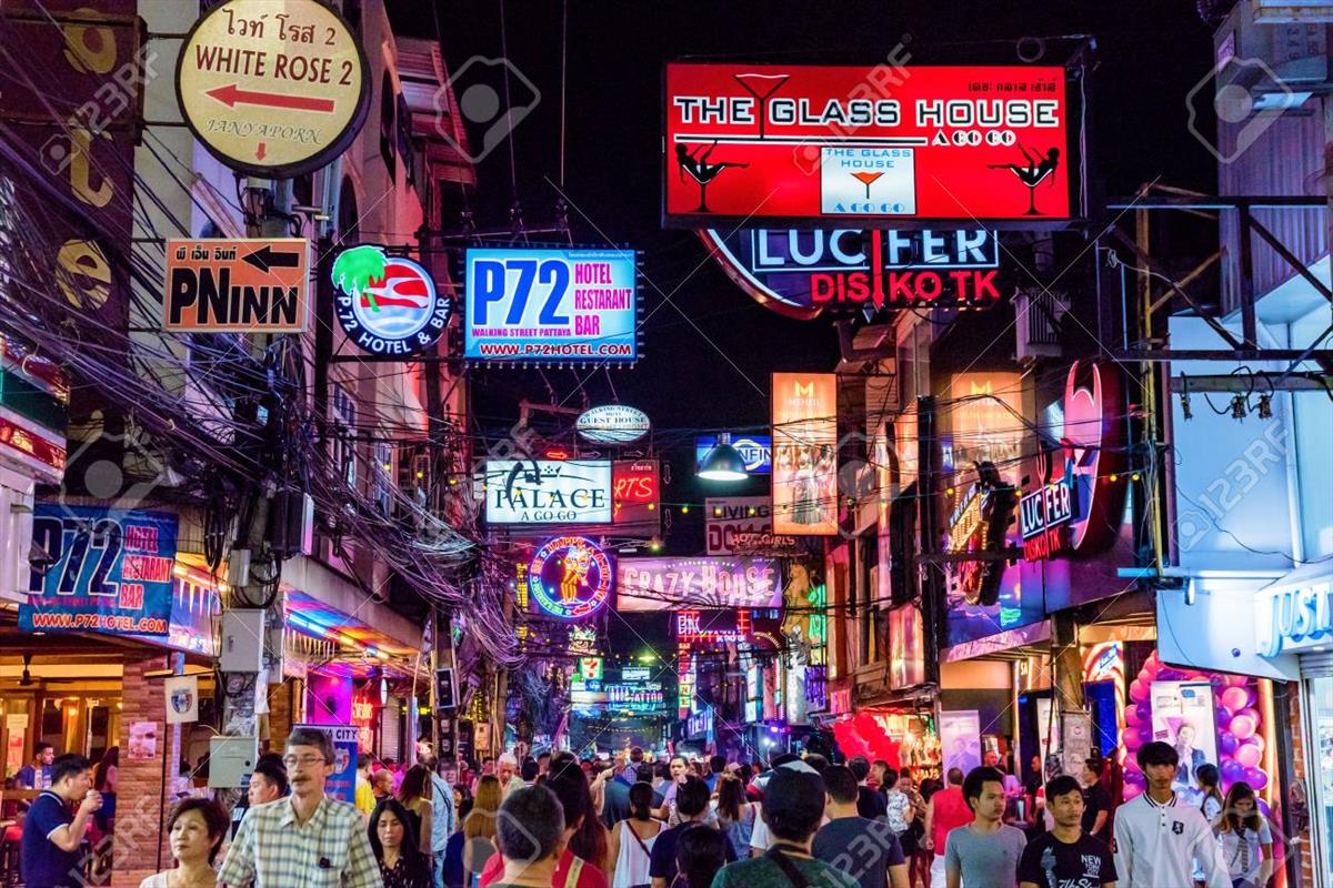 Phố đi bộ Pattaya- Khám phá sự sôi động và vui vẻ