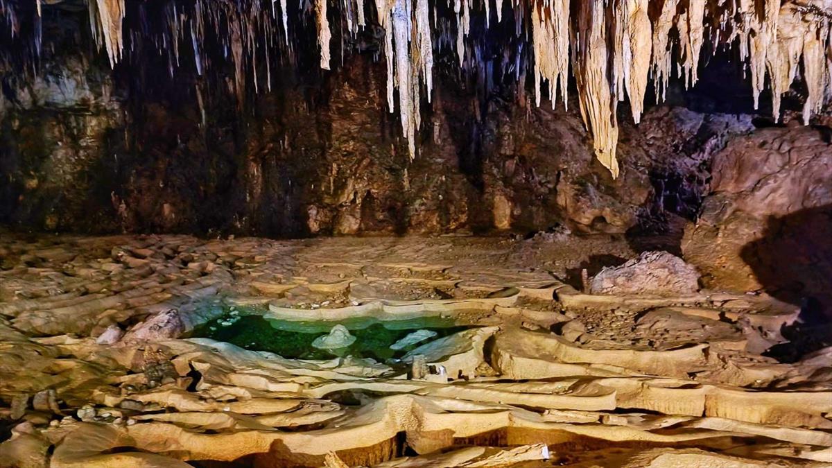  PU SAM CAP CAVE 