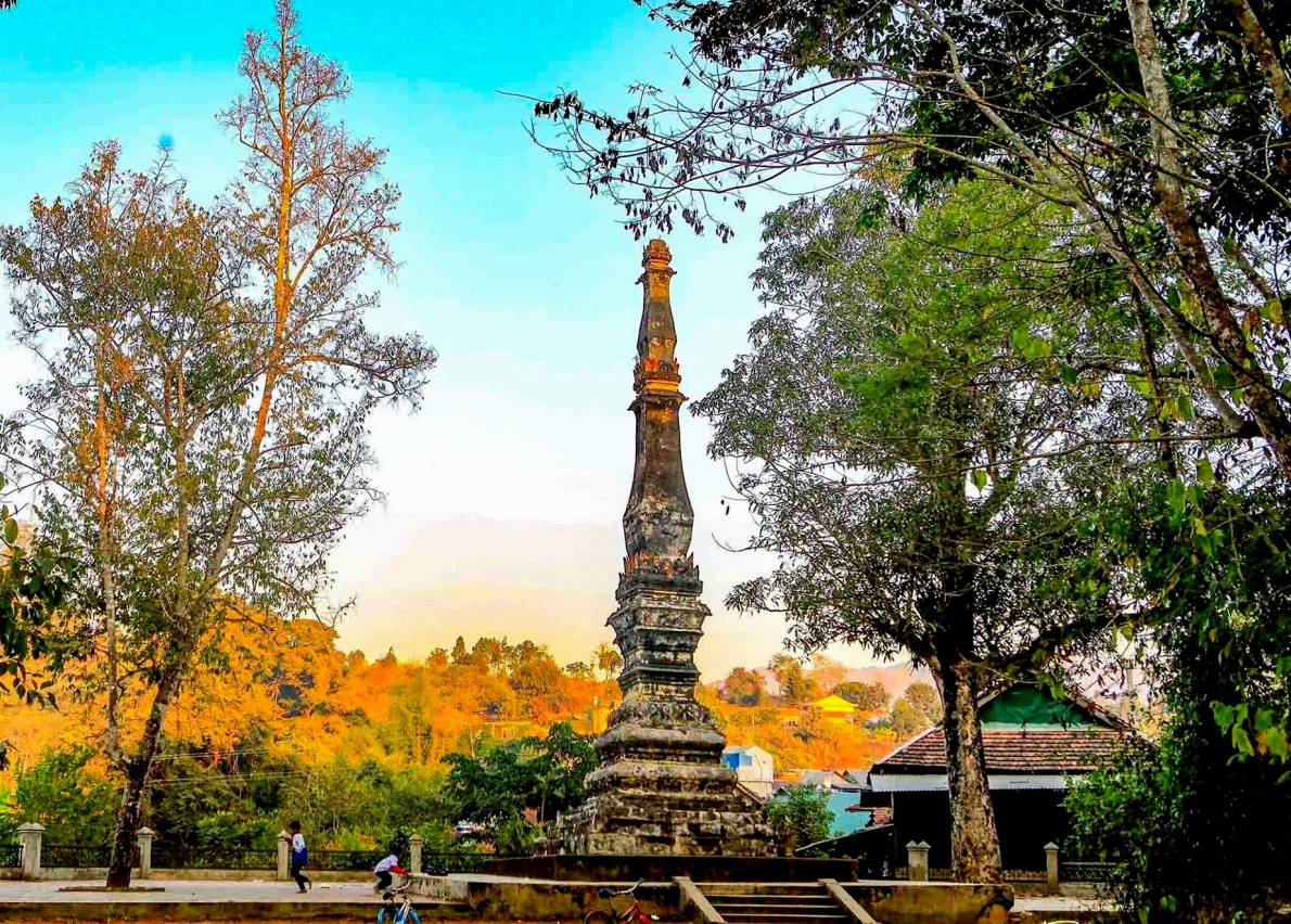 Muong Luan Tower - Symbol of solidarity between Vietnam and Laos