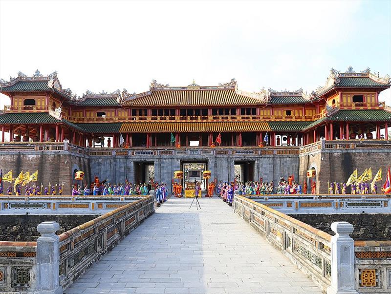 HUẾ - QUẢNG BÌNH - ĐÀ NẴNG - HỘI AN 4N3Đ