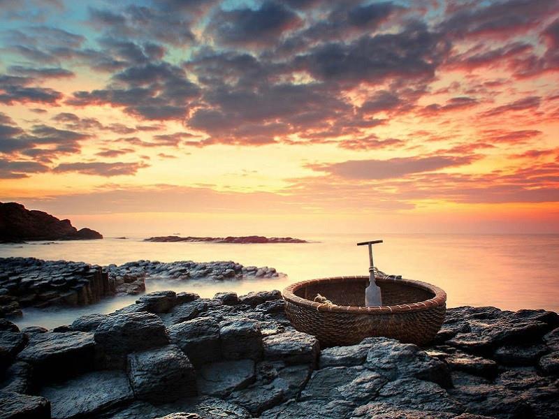 QUY NHƠN - PHÚ YÊN: KỲ CO - EO GIÓ - GÀNH ĐÁ ĐĨA - THÁP NGHINH PHONG 3N2Đ