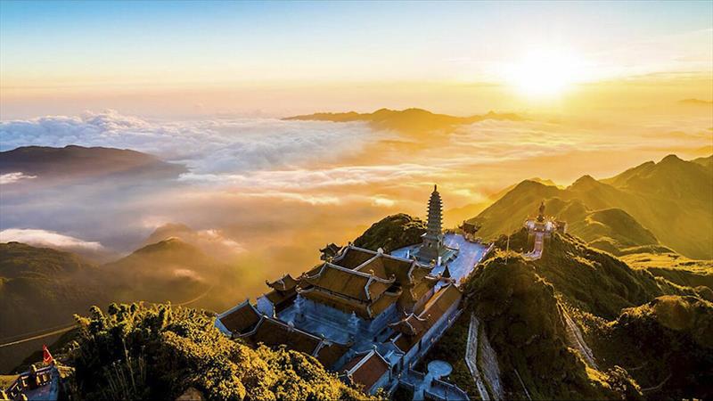 TP.HCM - HÀ NỘI - SAPA- ĐIỆN BIÊN-  MỘC CHÂU - HÒA BÌNH 5N4Đ